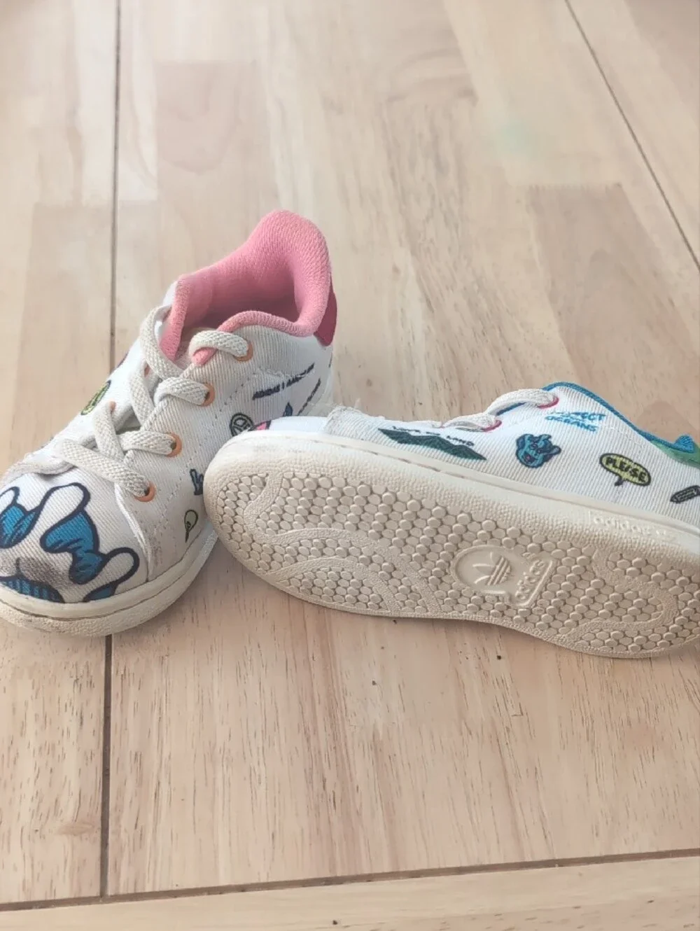 adidas White Kids Sneakers with Pink & Blue Accents